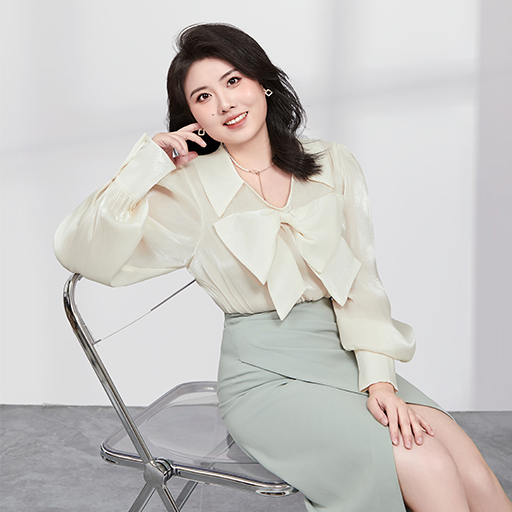 Miya Zheng, Sales Director at Moore Automated