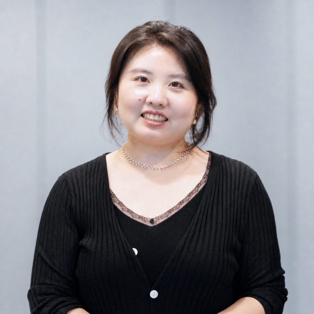 Miya Zheng, Sales Director at Moore Automated